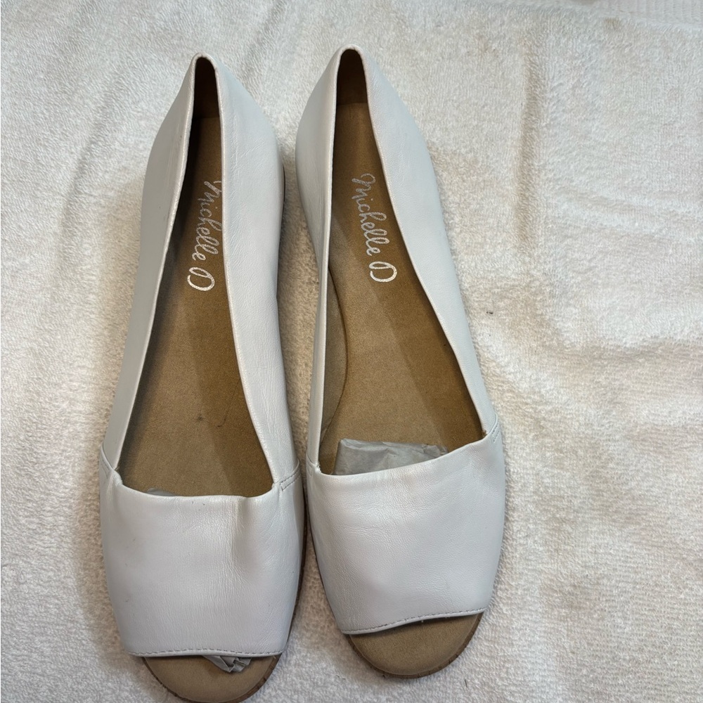 Michelle D. White Ballet Flats — Size 7.5
